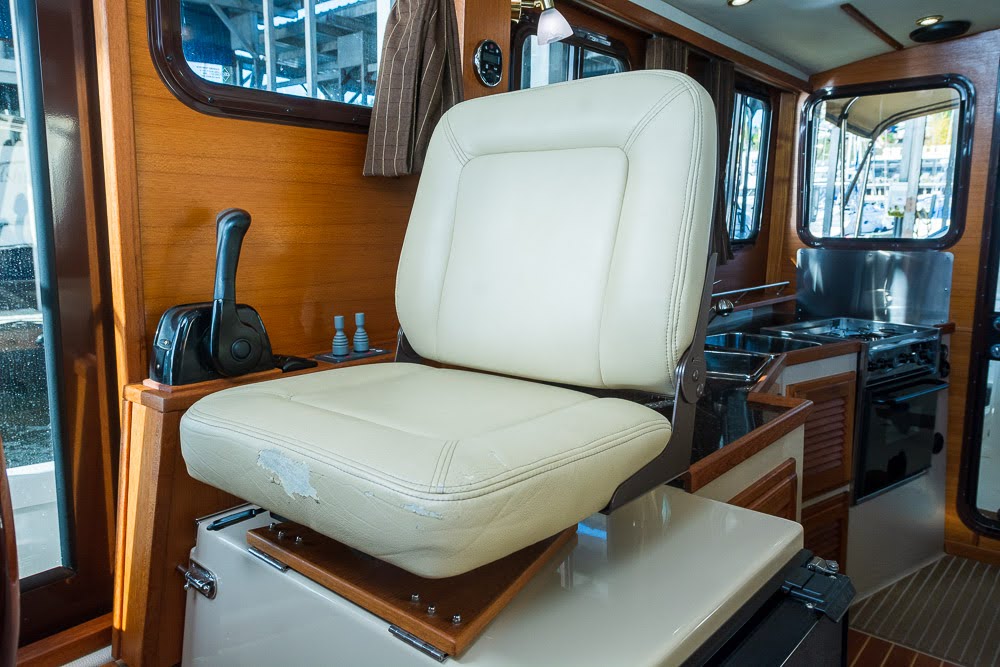 Helm seat looking aft